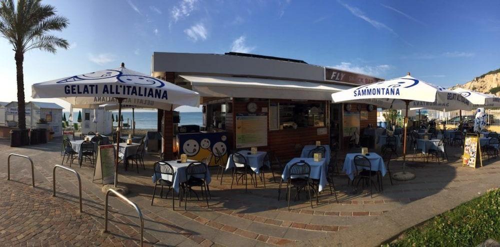 Hotel Internazionale Finale Ligure Exterior foto