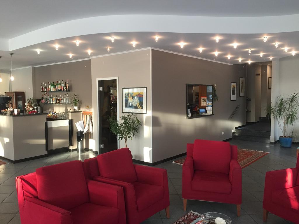 Hotel Internazionale Finale Ligure Exterior foto